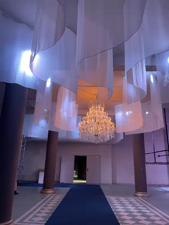 Le Grand Chateaux 5 plafond wave decoratie